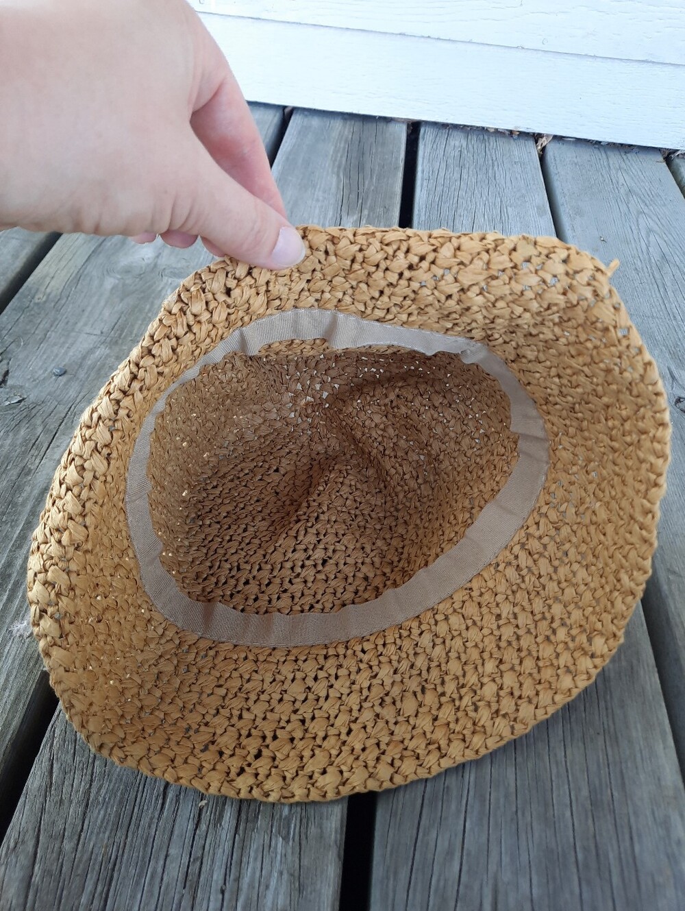 Woven Raffia Paper Summer Bucket Hat With Black 3D Rosettes OS - Picture 10 of 10